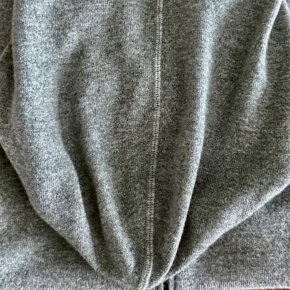 Brunello Cucinelli BRAND NEW 100% Cashmere Hoodie Sweater, Gray, Sz 50, $2695 RT - Picture 13 of 15
